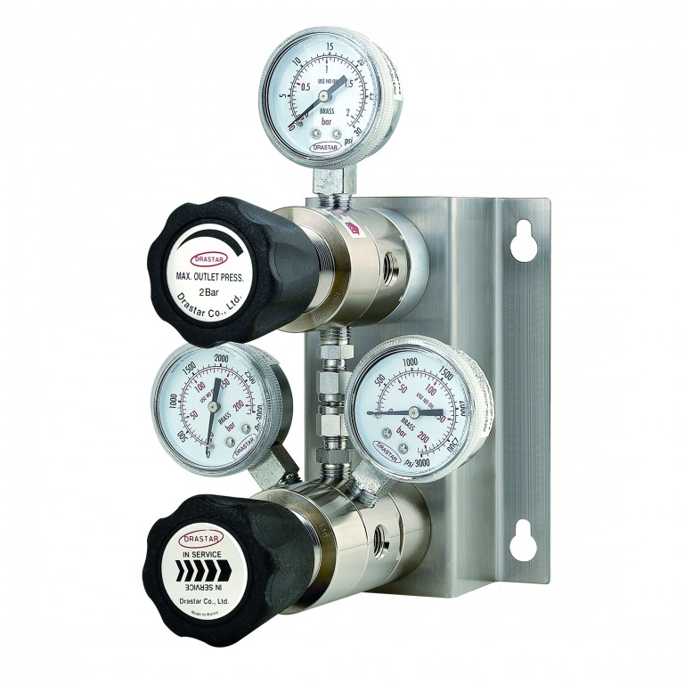 ZORO SELECT 30PV01 Pressure Regulator,Brass,300 psi 